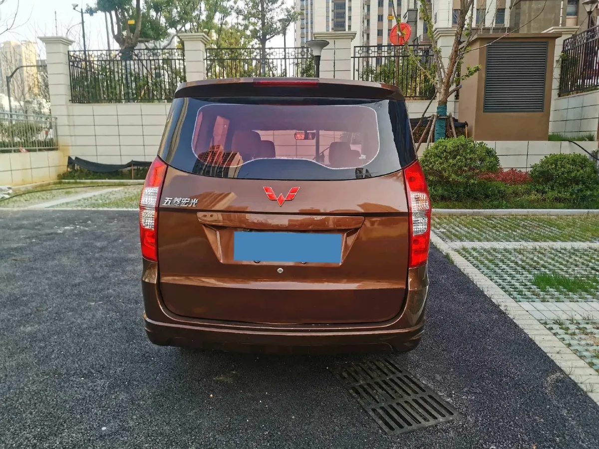 2016 WuLing HongGuang 1.5L 112HP L4 5MT,autocango,china used car exporter,china ev exporter,chinese used car exporter,chinese used ev exporter