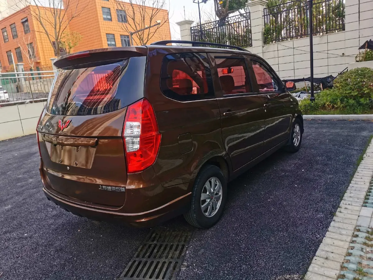2016 WuLing HongGuang 1.5L 112HP L4 5MT,autocango,china used car exporter,china ev exporter,chinese used car exporter,chinese used ev exporter