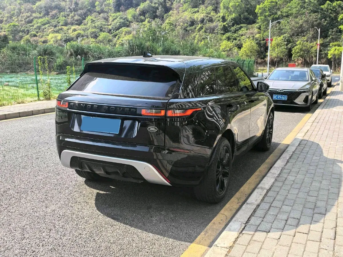 2023 Land Rover Range Rover Velar 2.0T 250HP L4 8AT,autocango,china used car exporter,china ev exporter,chinese used car exporter,chinese used ev exporter
