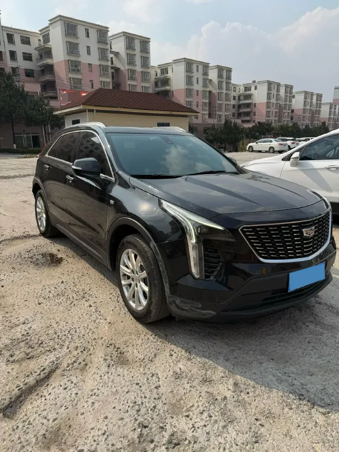 2022 Cadillac XT4 2.0T 237HP L4 9AT,autocango,china used car exporter,china ev exporter,chinese used car exporter,chinese used ev exporter