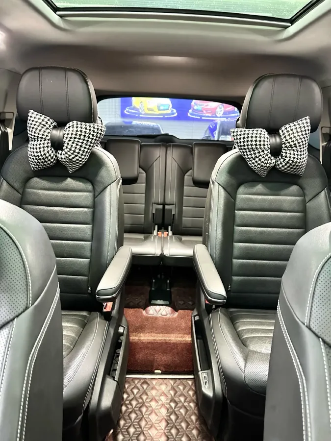 2022 Volkswagen Talagon 2.0T 220HP L4 7DCT,autocango,china used car exporter,china ev exporter,chinese used car exporter,chinese used ev exporter