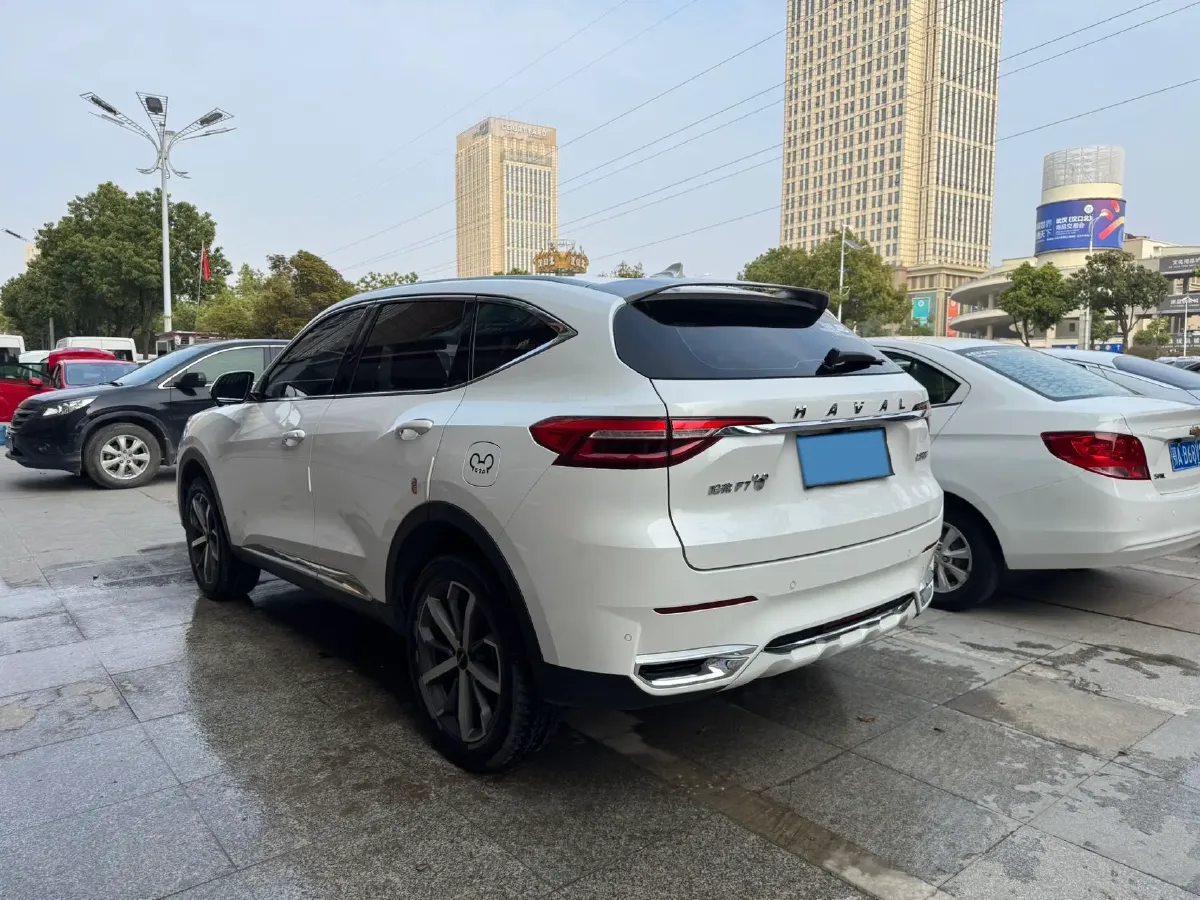 2020 Haval F7 1.5T 169HP L4 7DCT,autocango,china used car exporter,china ev exporter,chinese used car exporter,chinese used ev exporter