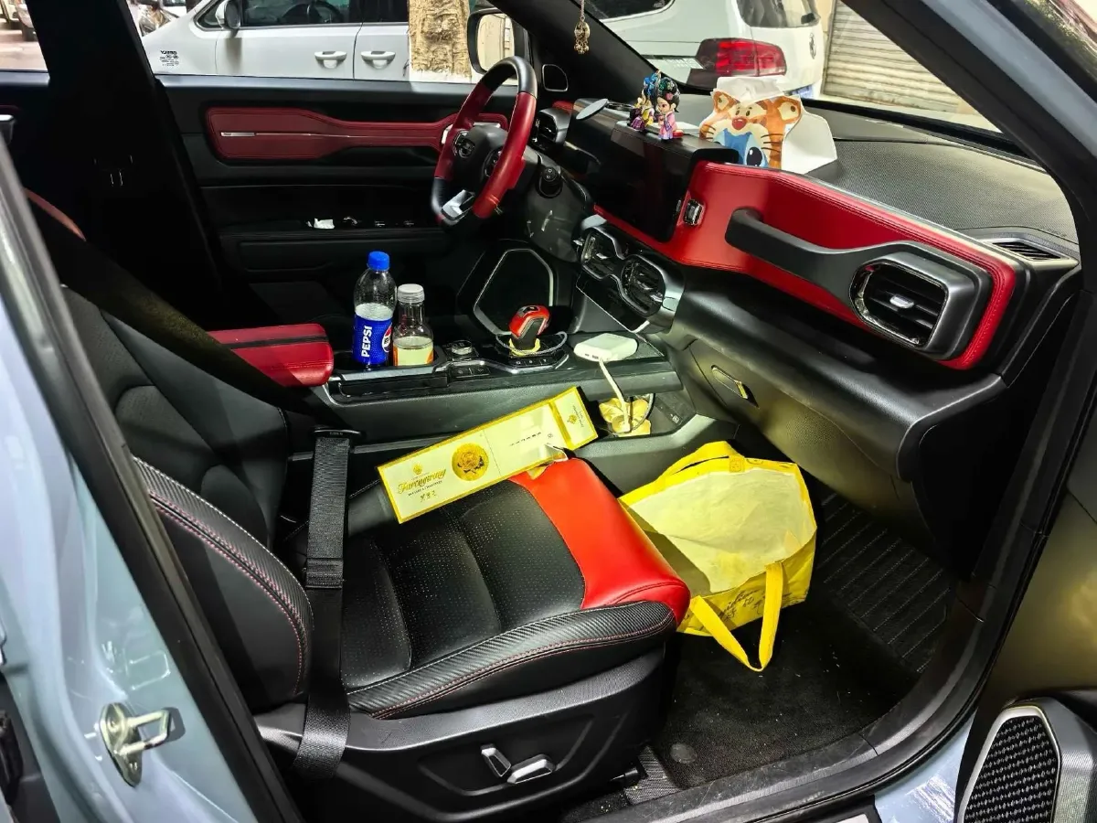 2020 Geely ICON 1.5T 177HP L3 7DCT,autocango,china used car exporter,china ev exporter,chinese used car exporter,chinese used ev exporter