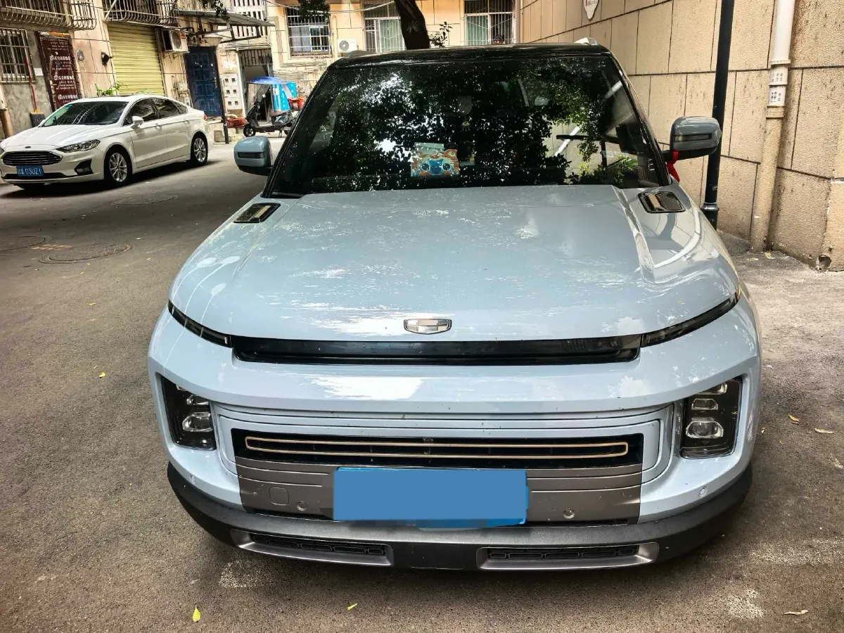 2020 Geely ICON 1.5T 177HP L3 7DCT,autocango,china used car exporter,china ev exporter,chinese used car exporter,chinese used ev exporter