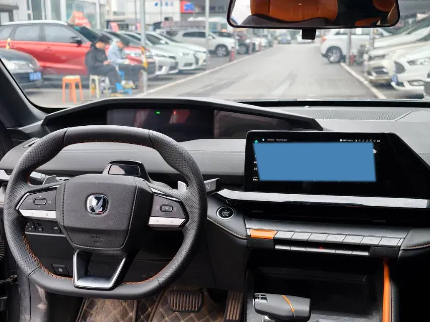 2023 ChangAn UNI-V 1.5T 188HP L4 7DCT,autocango,china used car exporter,china ev exporter,chinese used car exporter,chinese used ev exporter