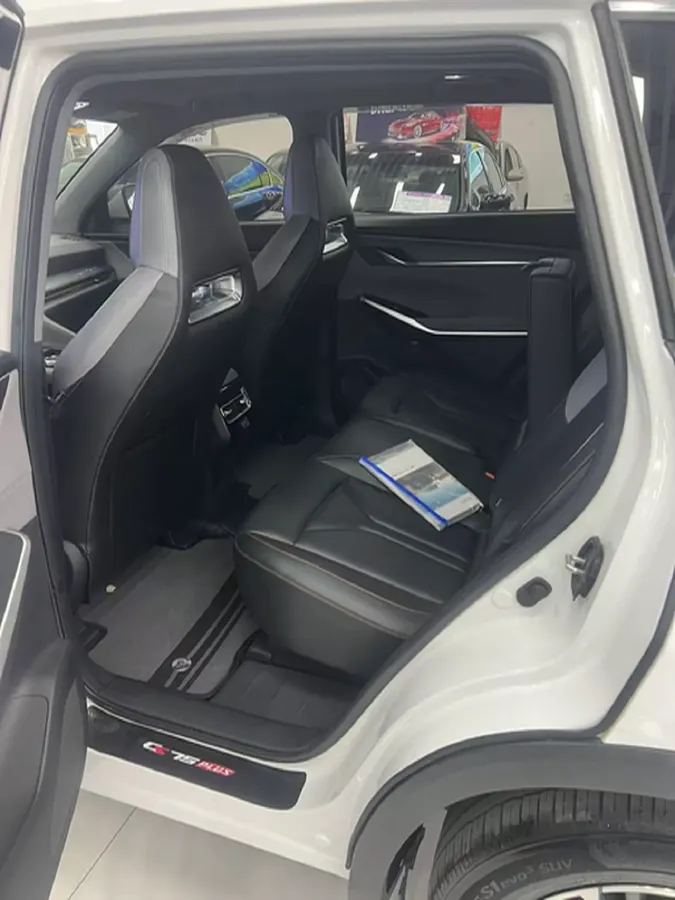 2022 ChangAn CS75 Plus 1.5T 188HP L4 8AT,autocango,china used car exporter,china ev exporter,chinese used car exporter,chinese used ev exporter