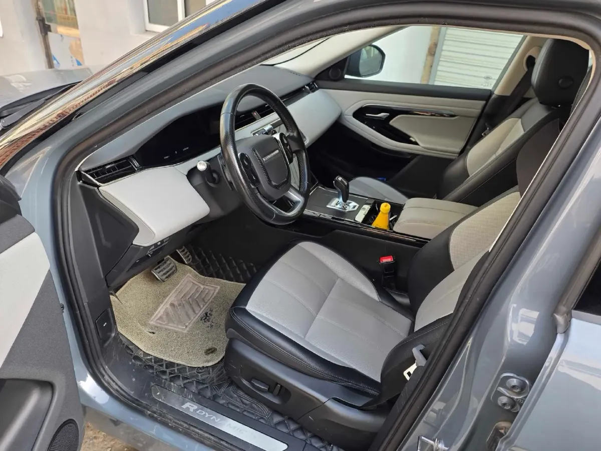 2020 Land Rover Range Rover Evoque 2.0T 249HP L4 9AT,autocango,china used car exporter,china ev exporter,chinese used car exporter,chinese used ev exporter