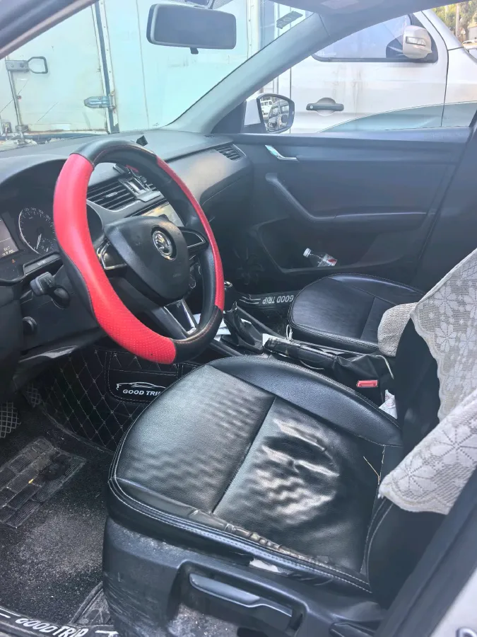 2017 Skoda Octavia 1.6L 110HP L4 6AT,autocango,china used car exporter,china ev exporter,chinese used car exporter,chinese used ev exporter