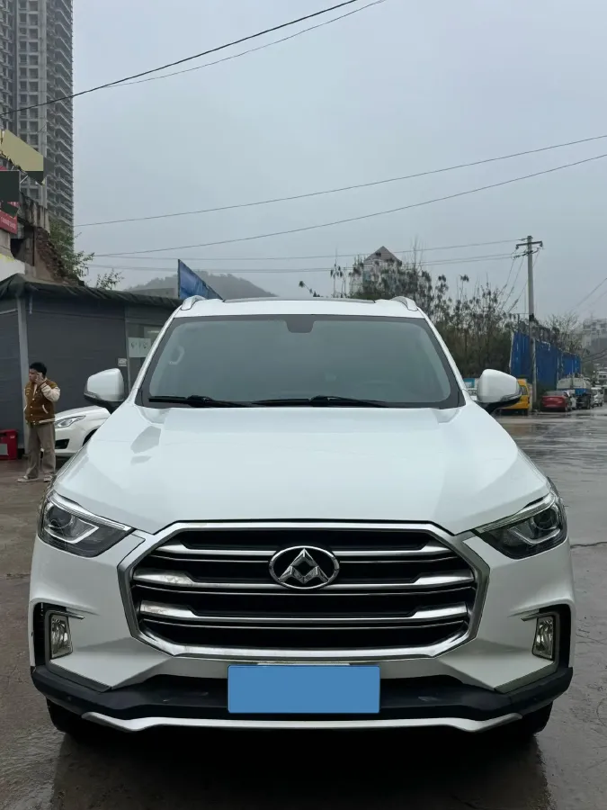 2017 MAXUS D90 2.0T 224HP L4 6AT,autocango,china used car exporter,china ev exporter,chinese used car exporter,chinese used ev exporter