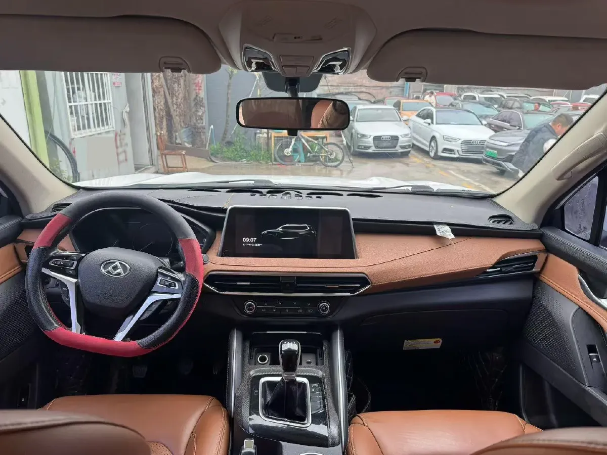 2017 MAXUS D90 2.0T 224HP L4 6AT,autocango,china used car exporter,china ev exporter,chinese used car exporter,chinese used ev exporter