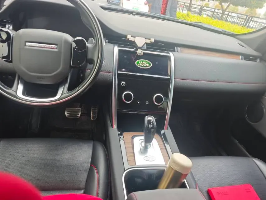 2020 Land Rover Discovery Sport 2.0T 249HP L4 9AT,autocango,china used car exporter,china ev exporter,chinese used car exporter,chinese used ev exporter
