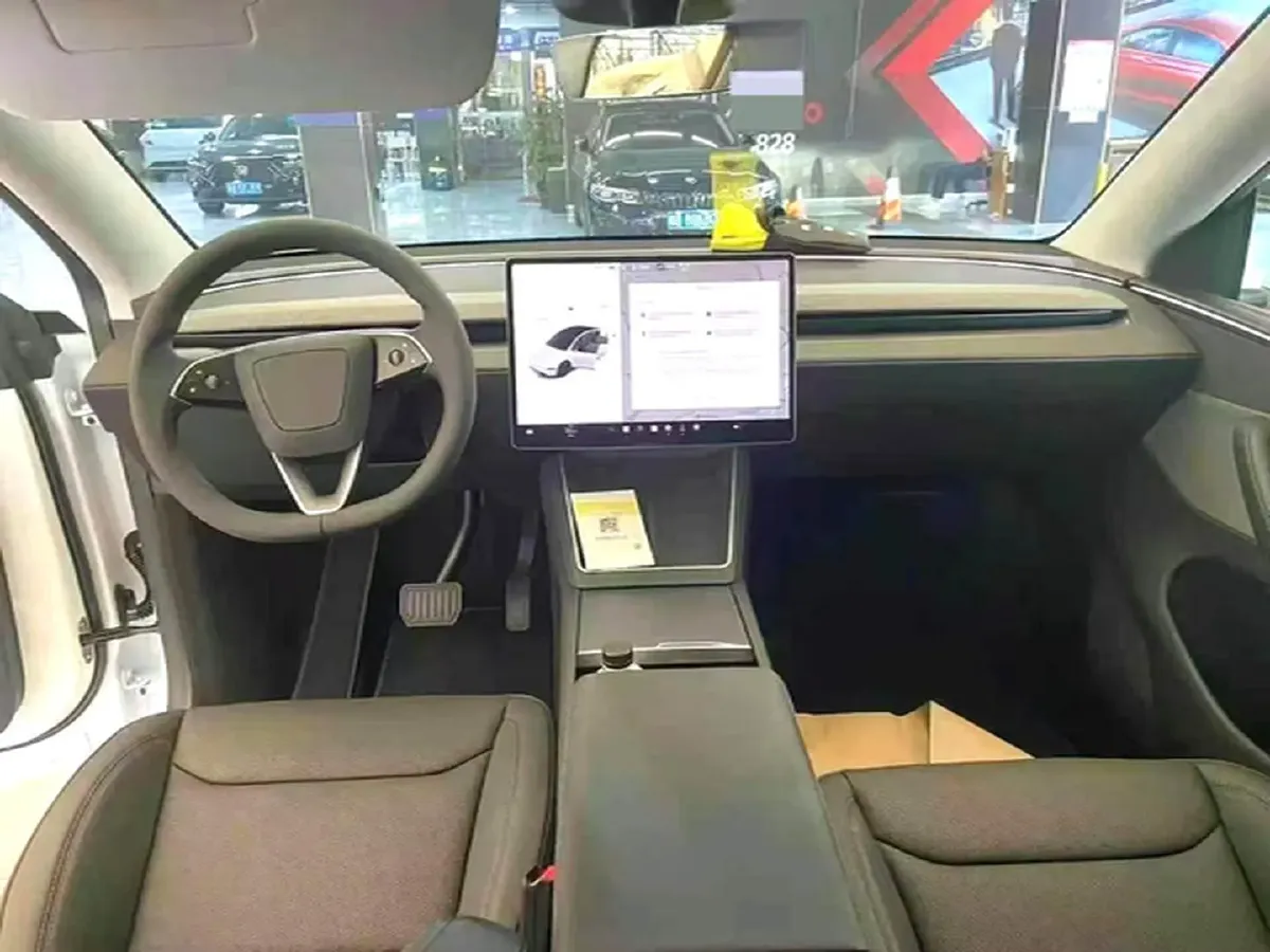 2026 Tesla Model Y BEV,autocango,china used car exporter,china ev exporter,chinese used car exporter,chinese used ev exporter