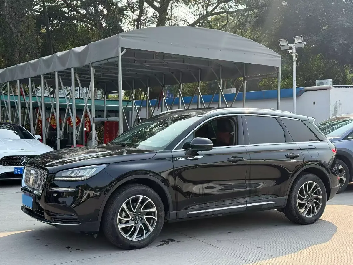 2021 Lincoln Corsair 2.0T 245HP L4 8AT,autocango,china used car exporter,china ev exporter,chinese used car exporter,chinese used ev exporter