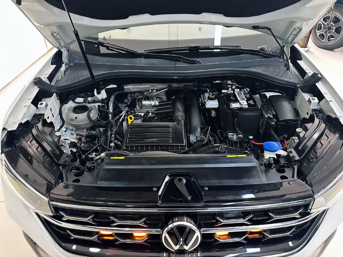 2023 Volkswagen Tayron 1.4T 150HP L4 7DCT,autocango,china used car exporter,china ev exporter,chinese used car exporter,chinese used ev exporter