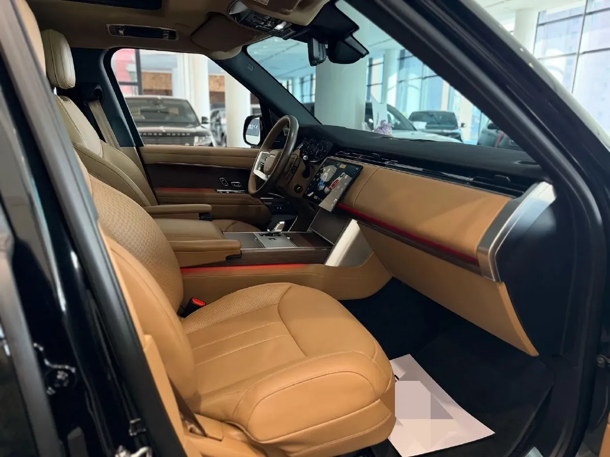 2025 Land Rover Range Rover 3.0T 400HP L6 8AT,autocango,china used car exporter,china ev exporter,chinese used car exporter,chinese used ev exporter