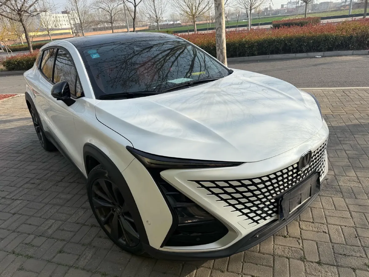 2020 ChangAn UNI-T 1.5T 180HP L4 7DCT,autocango,china used car exporter,china ev exporter,chinese used car exporter,chinese used ev exporter