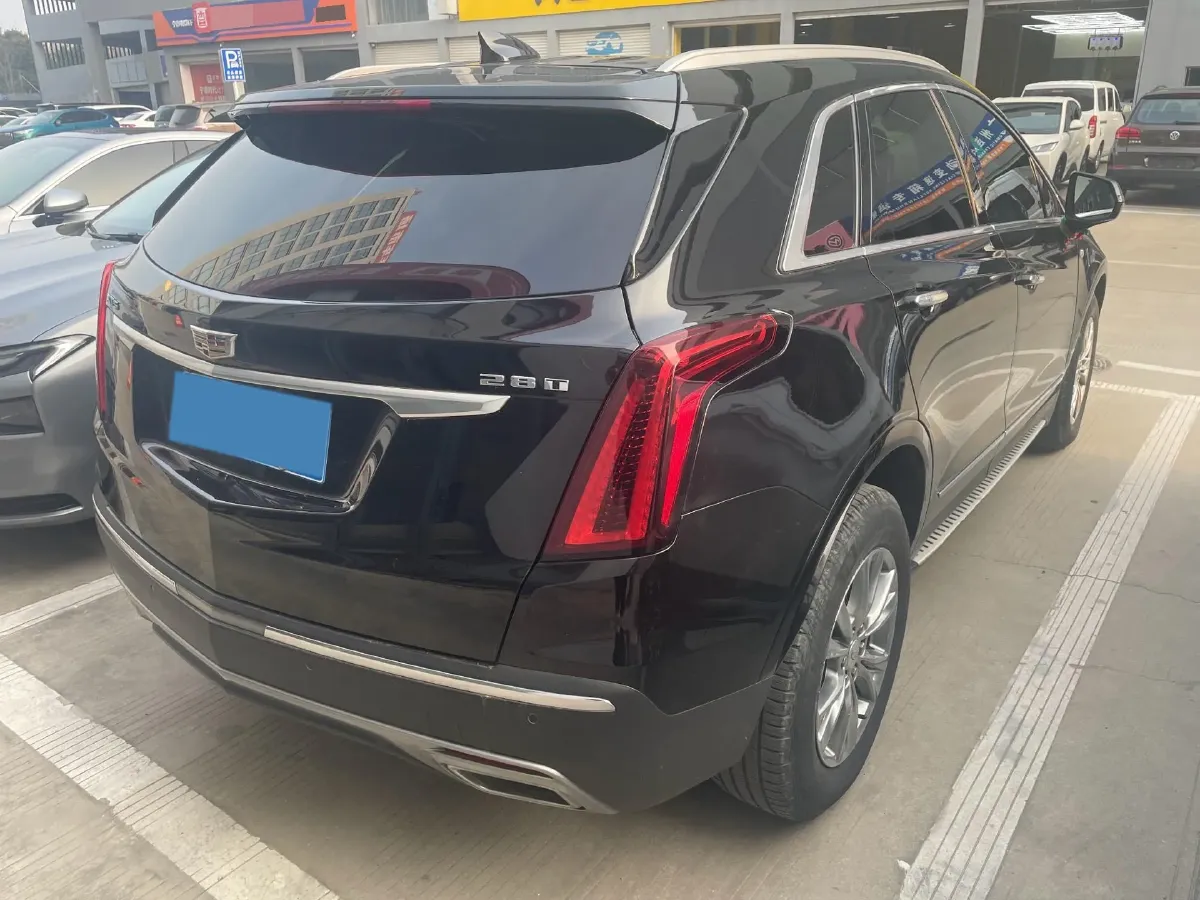 2021 Cadillac XT5 2.0T 237HP L4 9AT,autocango,china used car exporter,china ev exporter,chinese used car exporter,chinese used ev exporter