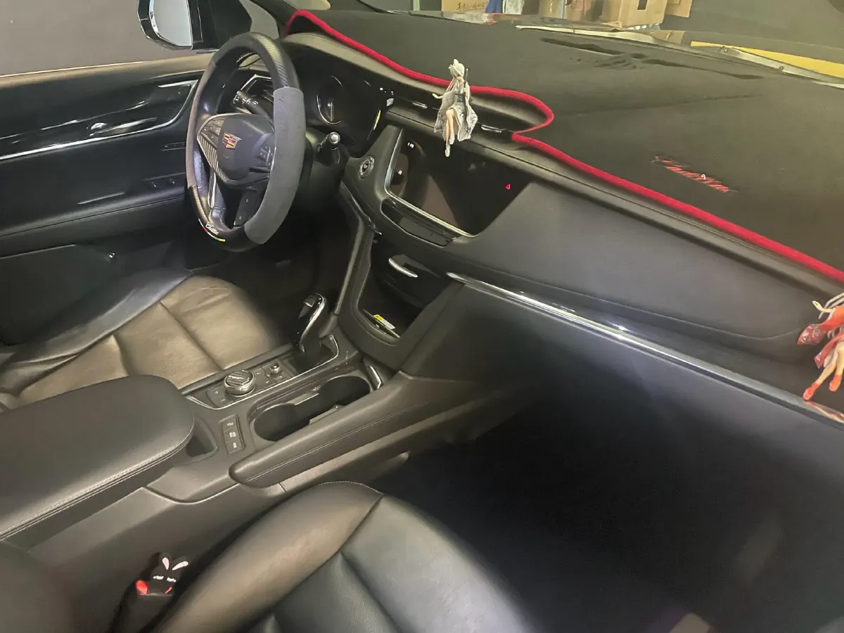 2021 Cadillac XT5 2.0T 237HP L4 9AT,autocango,china used car exporter,china ev exporter,chinese used car exporter,chinese used ev exporter