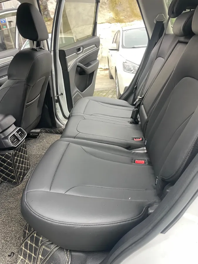 2018 Haval H6 1.5T 150HP L4 6MT,autocango,china used car exporter,china ev exporter,chinese used car exporter,chinese used ev exporter