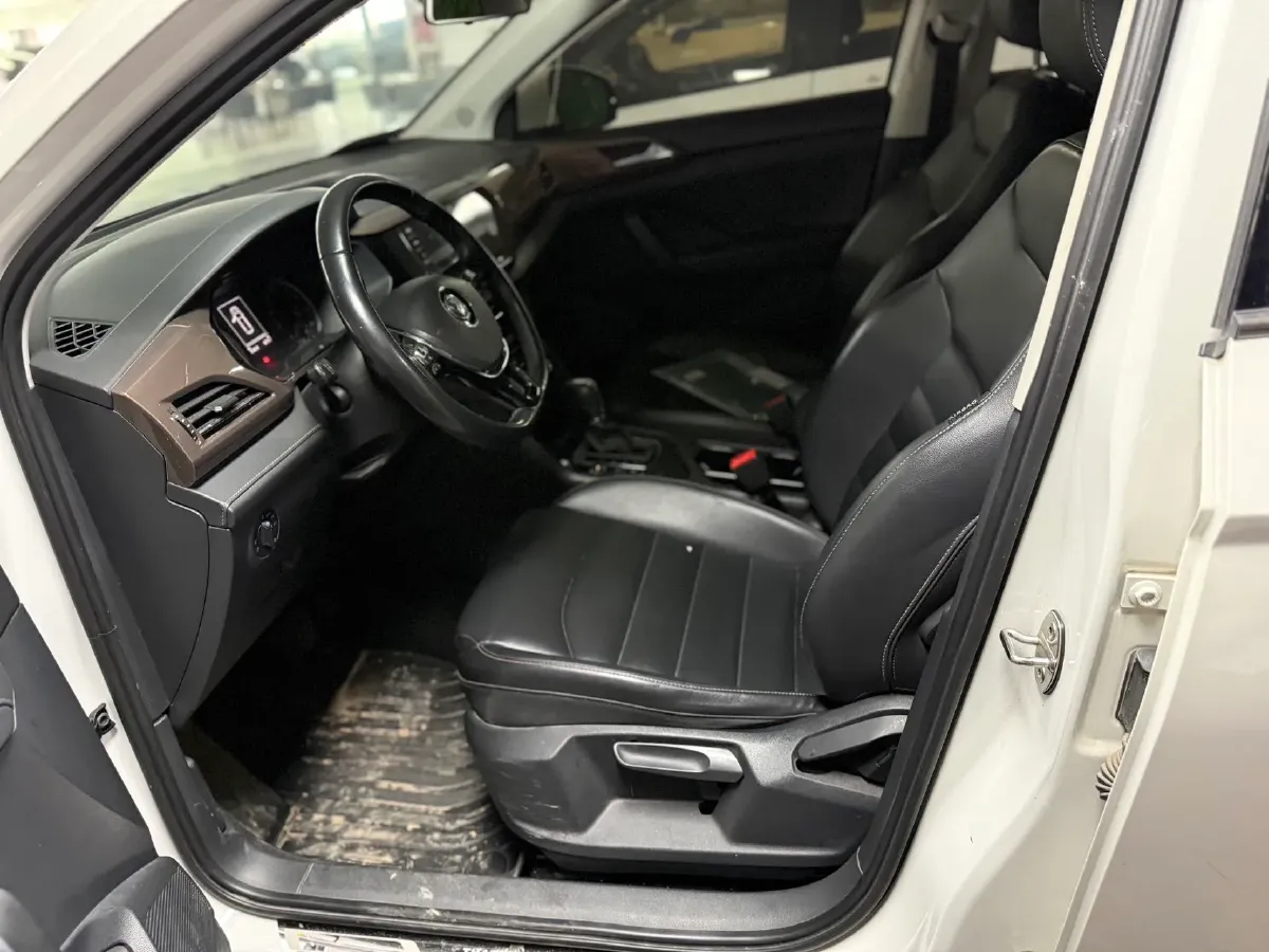 2020 Volkswagen Tharu 1.4T 150HP L4 7DCT,autocango,china used car exporter,china ev exporter,chinese used car exporter,chinese used ev exporter