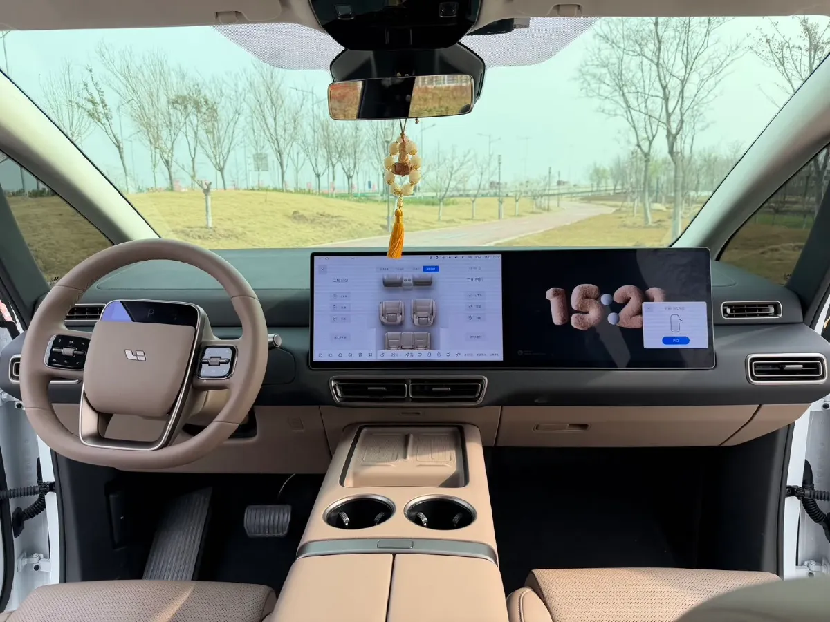 2025 Li MEGA BEV,autocango,china used car exporter,china ev exporter,chinese used car exporter,chinese used ev exporter