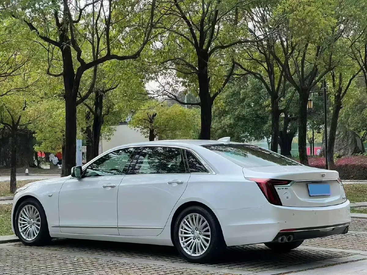 2020 Cadillac CT6 2.0T 241HP L4 10AT,autocango,china used car exporter,china ev exporter,chinese used car exporter,chinese used ev exporter