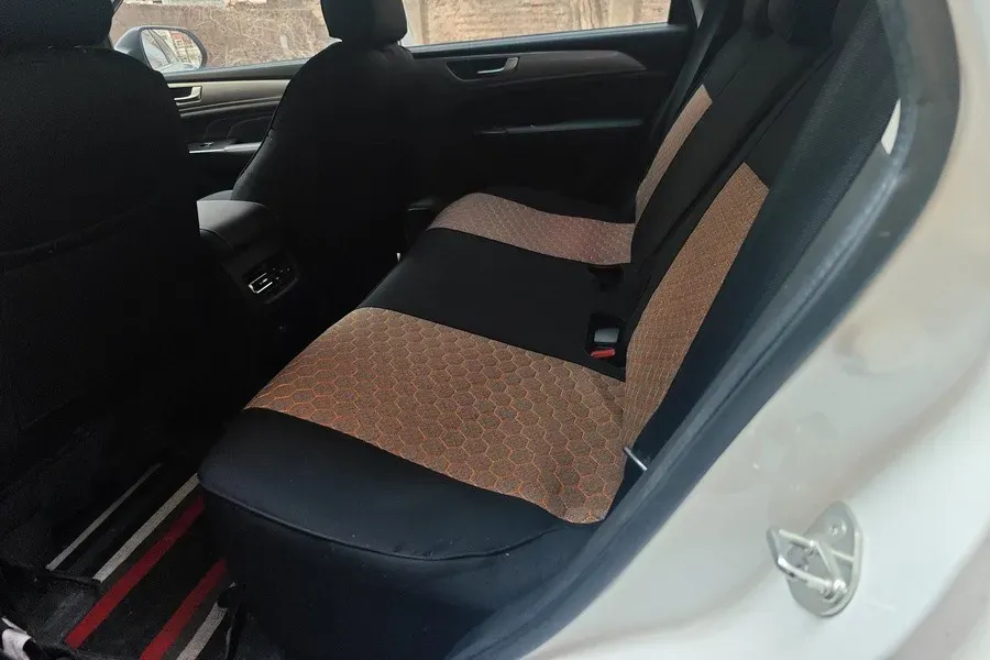 2023 Haval M6 1.5T 150HP L4 6MT,autocango,china used car exporter,china ev exporter,chinese used car exporter,chinese used ev exporter