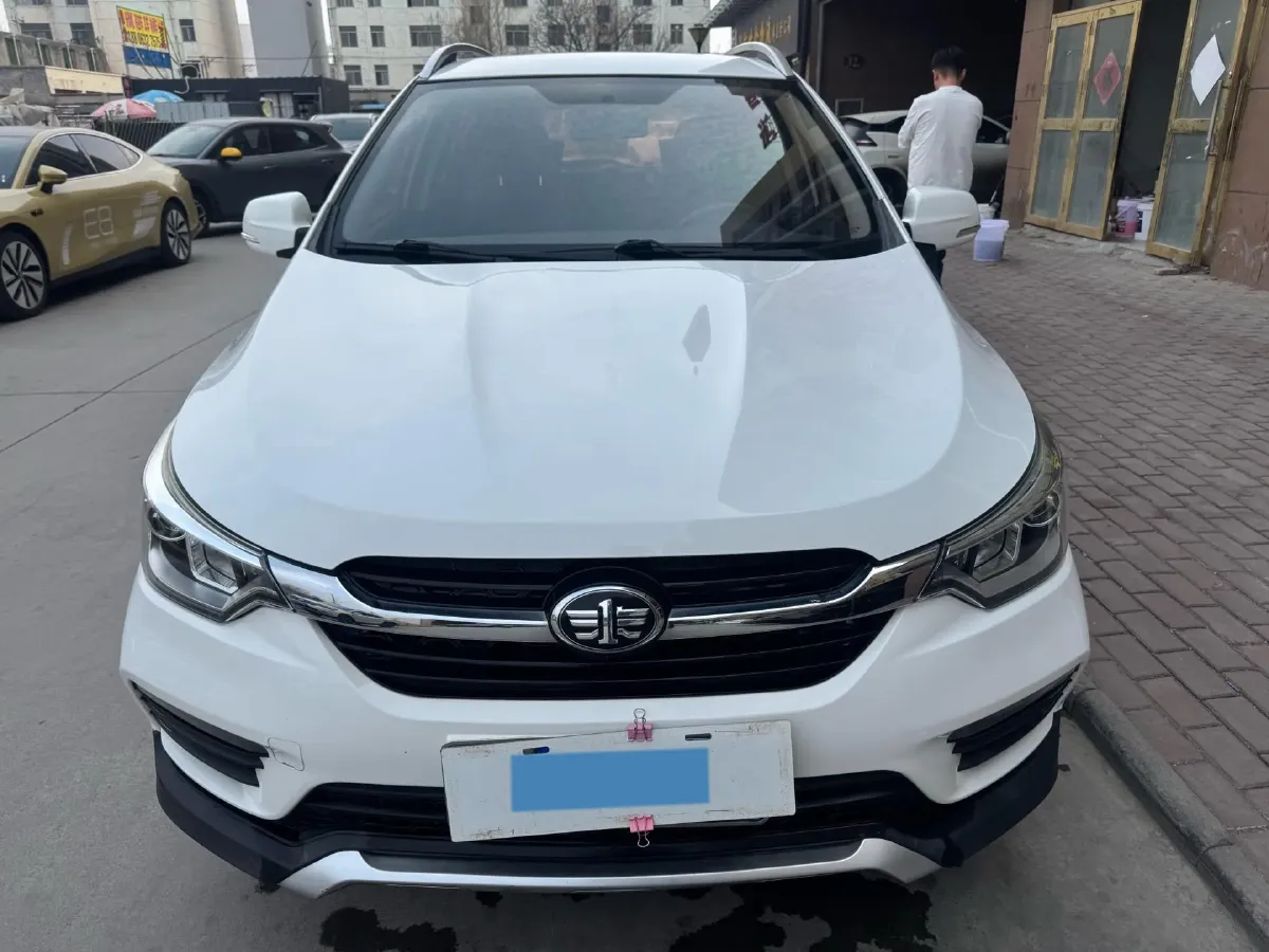 2017 FAW Jumpal D60 1.5L 113HP L4 5MT,autocango,china used car exporter,china ev exporter,chinese used car exporter,chinese used ev exporter