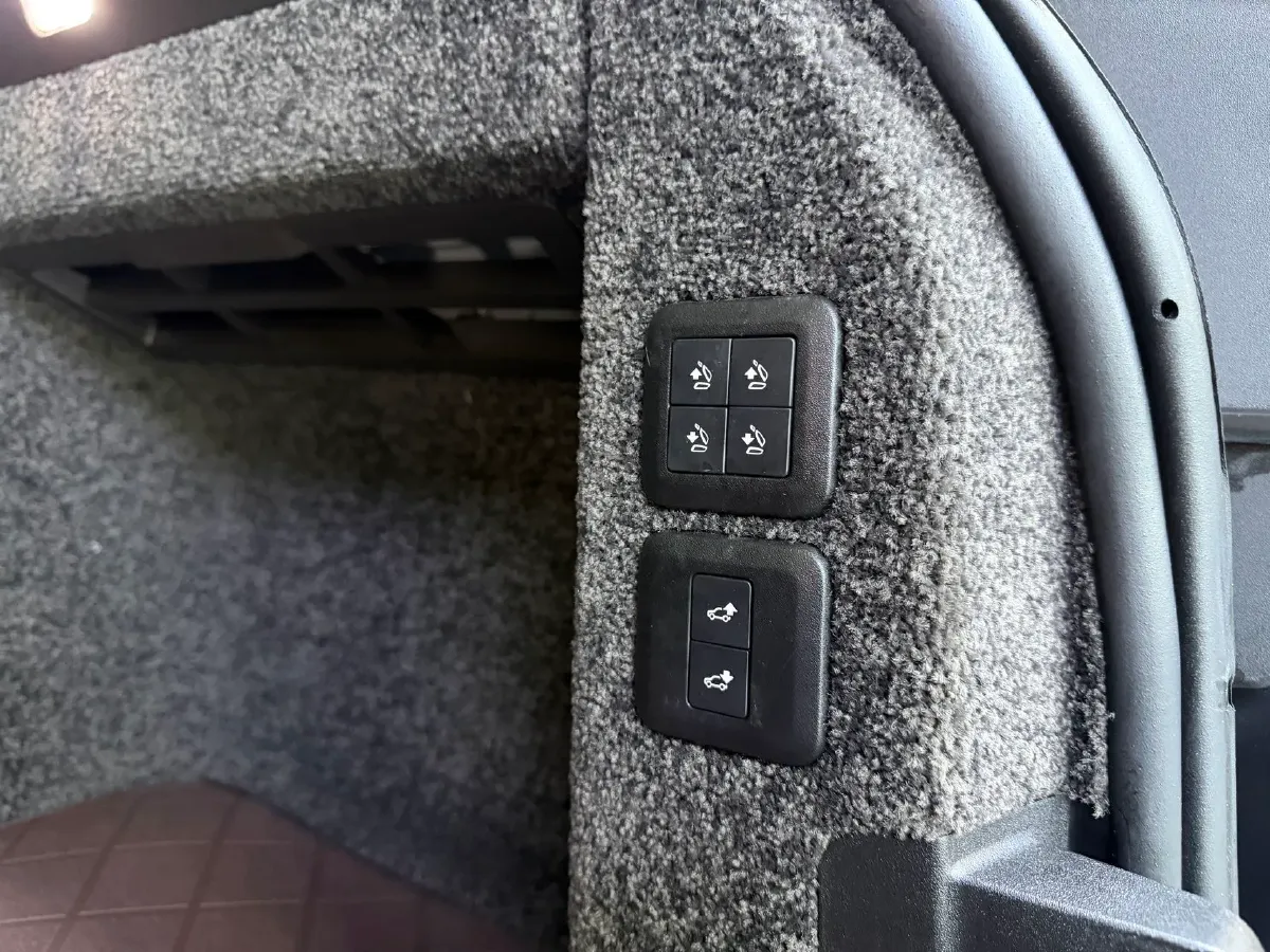 2019 Land Rover Range Rover 3.0T 381HP V6 8AT,autocango,china used car exporter,china ev exporter,chinese used car exporter,chinese used ev exporter