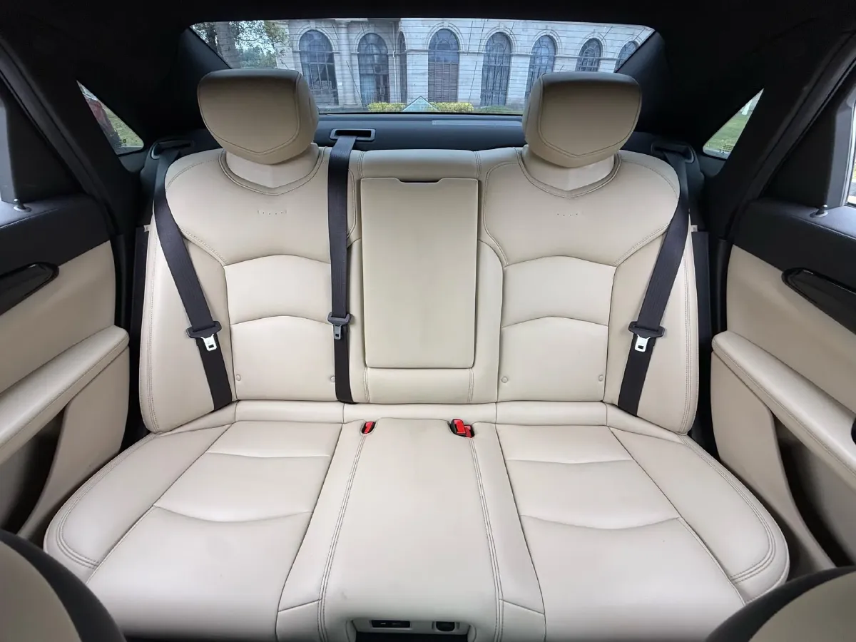 2021 Cadillac CT6 2.0T 237HP L4 10AT,autocango,china used car exporter,china ev exporter,chinese used car exporter,chinese used ev exporter