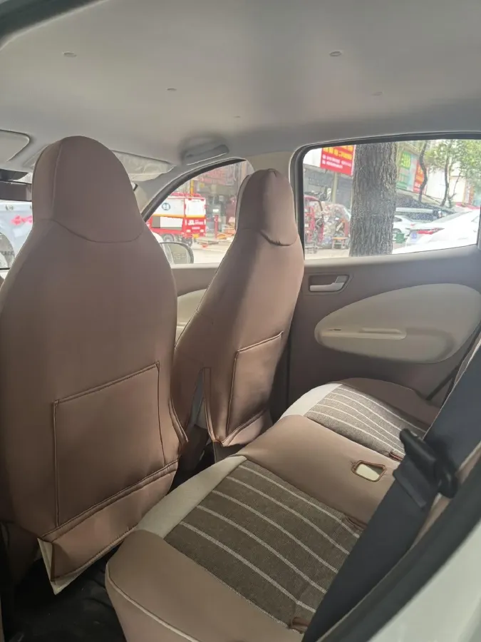 2025 WuLing HongGuang MINI EV BEV 16.2KWH,autocango,china used car exporter,china ev exporter,chinese used car exporter,chinese used ev exporter