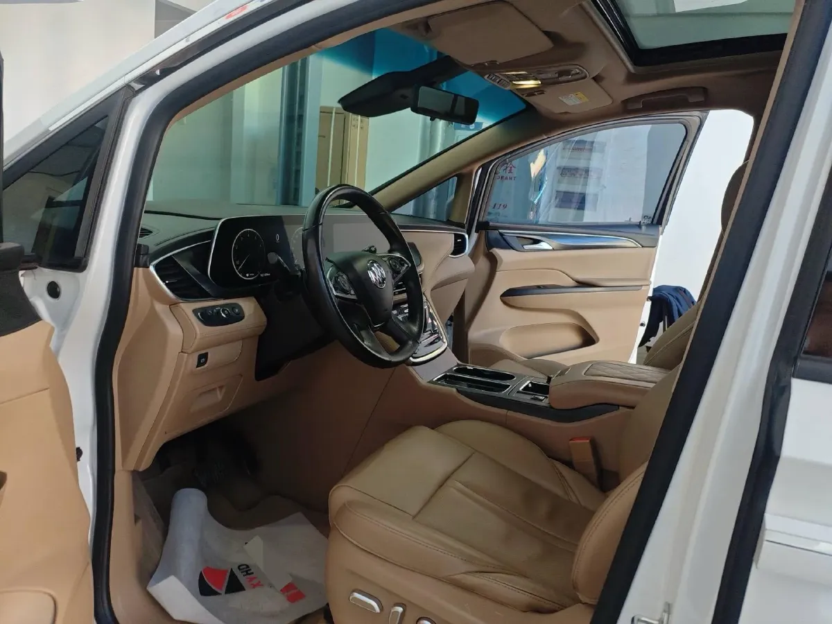 2021 Buick GL8 2.0T 237HP L4 9AT,autocango,china used car exporter,china ev exporter,chinese used car exporter,chinese used ev exporter