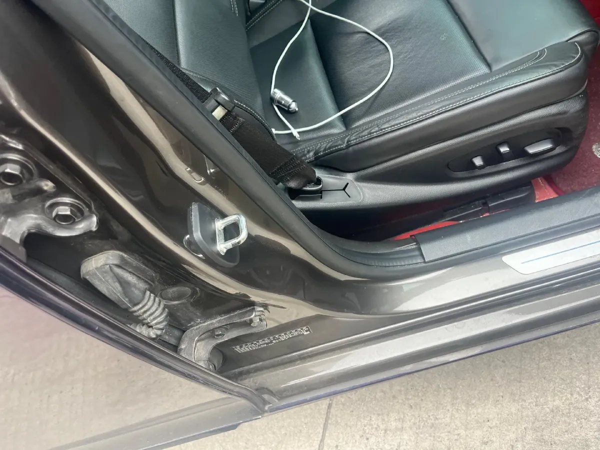 2017 Cadillac ATS-L 2.0T 279HP L4 8AT,autocango,china used car exporter,china ev exporter,chinese used car exporter,chinese used ev exporter