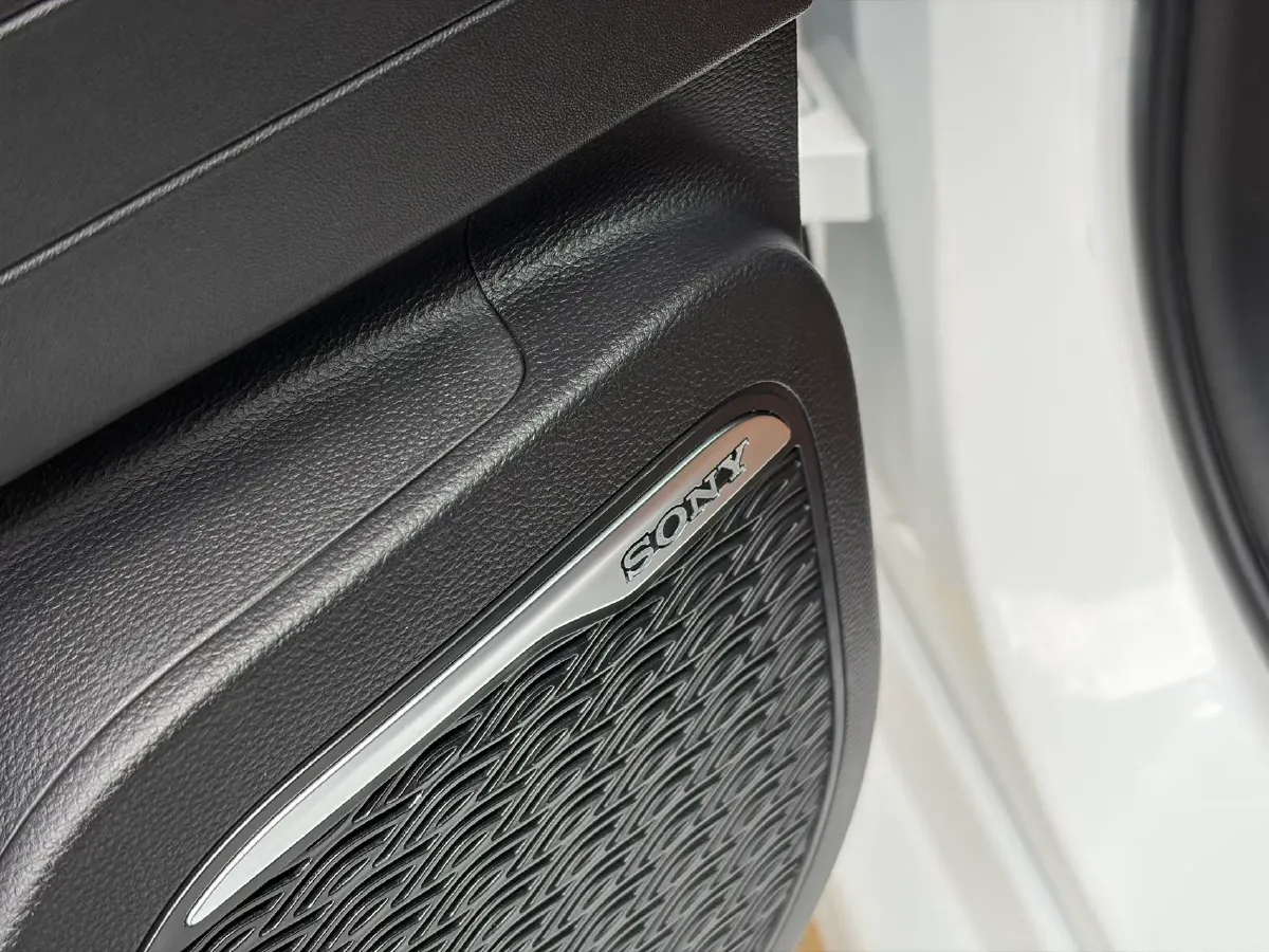 2024 Chery Arrizo 8 1.6T 197HP L4 7DCT,autocango,china used car exporter,china ev exporter,chinese used car exporter,chinese used ev exporter