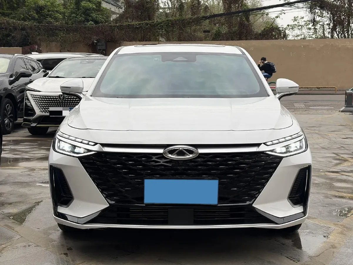 2024 Chery Arrizo 8 1.6T 197HP L4 7DCT,autocango,china used car exporter,china ev exporter,chinese used car exporter,chinese used ev exporter