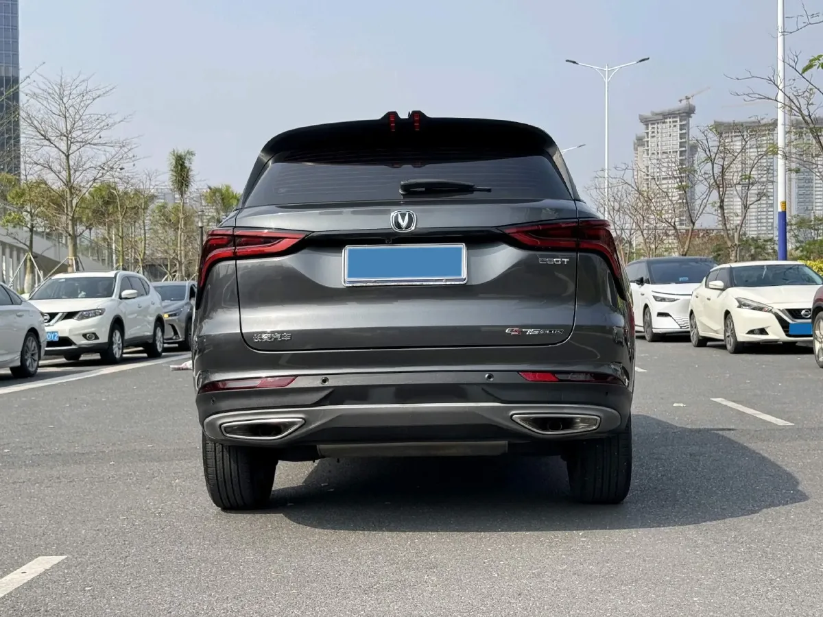 2022 ChangAn CS75 Plus 1.5T 178HP L4 6AT,autocango,china used car exporter,china ev exporter,chinese used car exporter,chinese used ev exporter