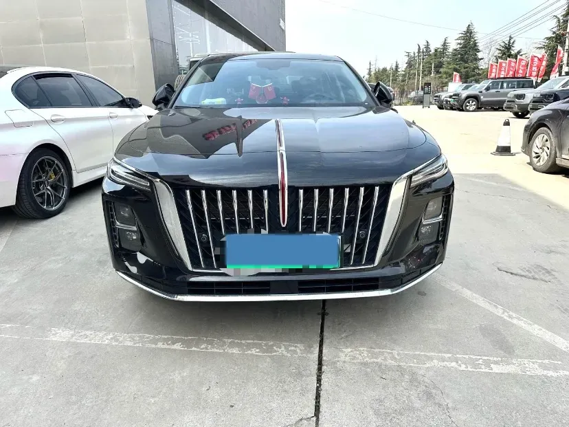 2025 HongQi H5 1.5T 150HP L4 1DHT PHEV,autocango,china used car exporter,china ev exporter,chinese used car exporter,chinese used ev exporter