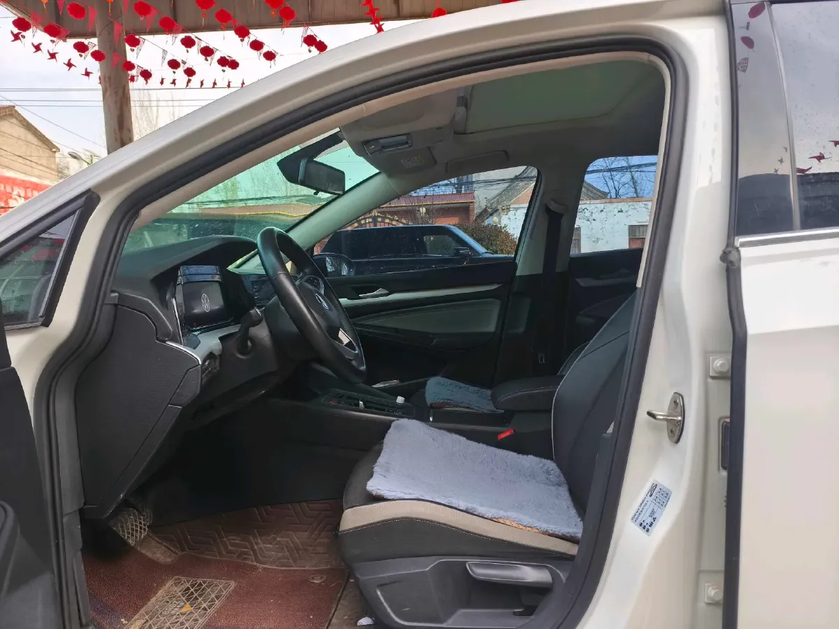 2021 Volkswagen Golf 1.4T 150HP L4 7DCT,autocango,china used car exporter,china ev exporter,chinese used car exporter,chinese used ev exporter