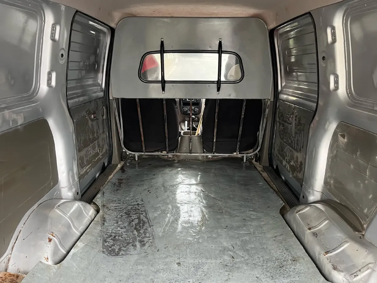 2019 WuLing RongGuang V 1.5L 99HP L4 6MT,autocango,china used car exporter,china ev exporter,chinese used car exporter,chinese used ev exporter