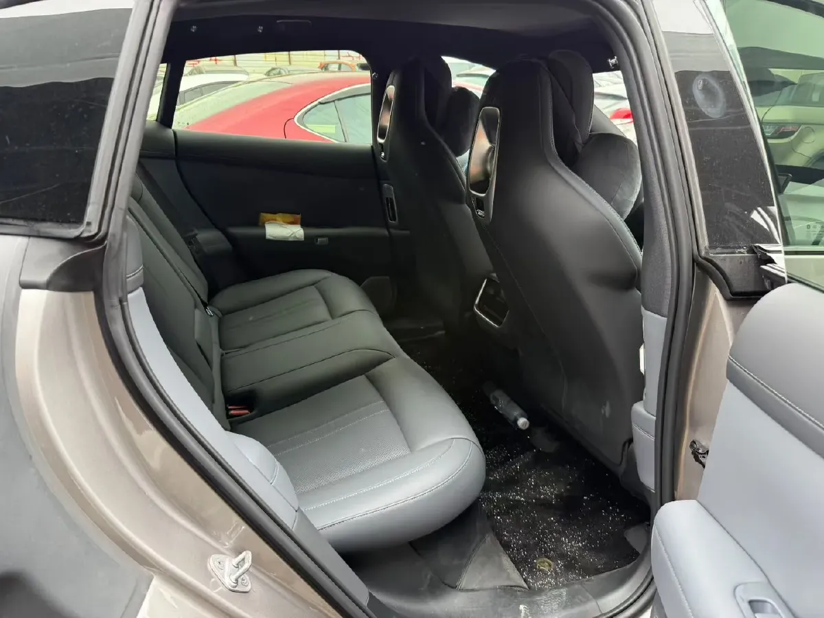 2025 MI YU7 BEV 96.3KWH,autocango,china used car exporter,china ev exporter,chinese used car exporter,chinese used ev exporter