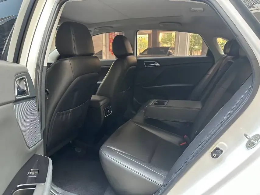 2017 Hyundai Mistra 1.8L 143HP L4 6AT,autocango,china used car exporter,china ev exporter,chinese used car exporter,chinese used ev exporter