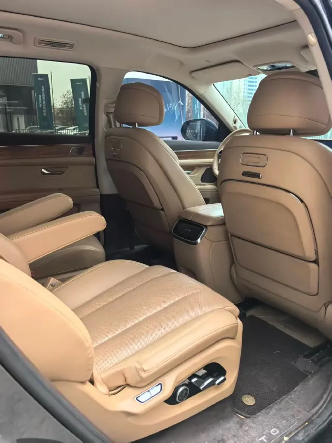 2024 AITO AITO M7 1.5T 152HP L4 REEV 38.5KWH,autocango,china used car exporter,china ev exporter,chinese used car exporter,chinese used ev exporter