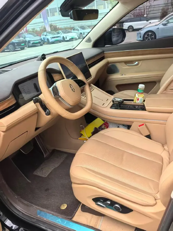 2024 AITO AITO M7 1.5T 152HP L4 REEV 38.5KWH,autocango,china used car exporter,china ev exporter,chinese used car exporter,chinese used ev exporter