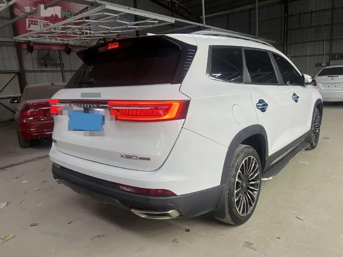 2021 Jetour X90 Plus 1.6T 197HP L4 7DCT,autocango,china used car exporter,china ev exporter,chinese used car exporter,chinese used ev exporter