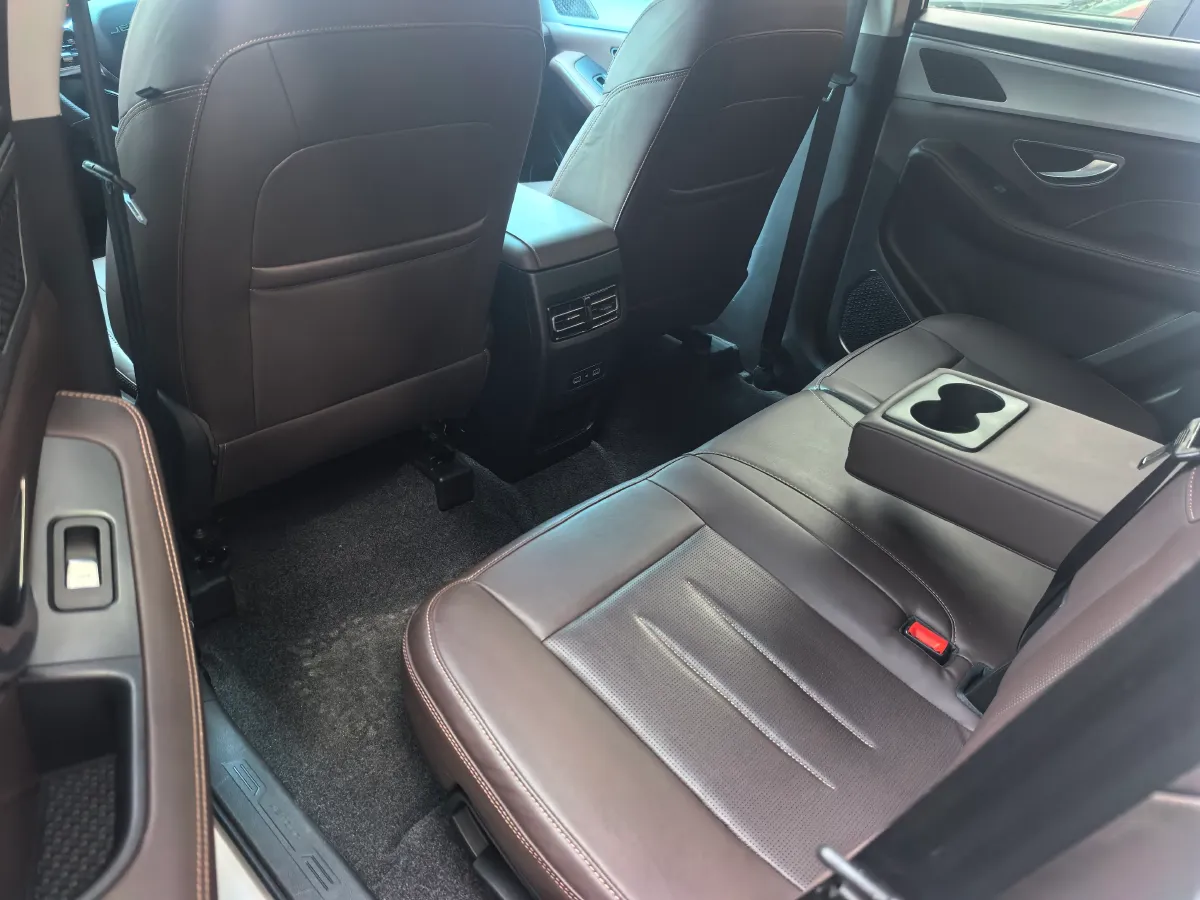 2021 Jetour X90 Plus 1.6T 197HP L4 7DCT,autocango,china used car exporter,china ev exporter,chinese used car exporter,chinese used ev exporter