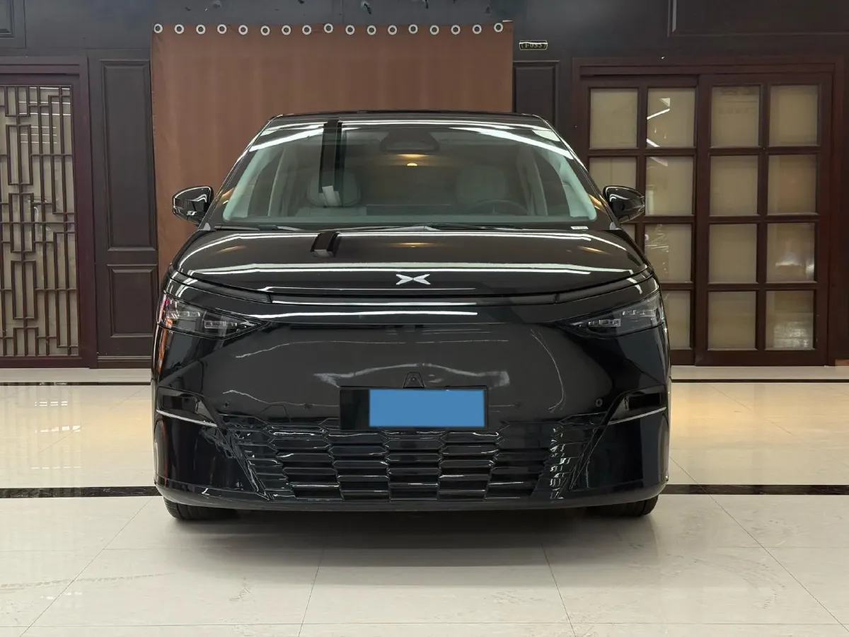 2024 Xpeng X9 BEV 101.5KWH,autocango,china used car exporter,china ev exporter,chinese used car exporter,chinese used ev exporter