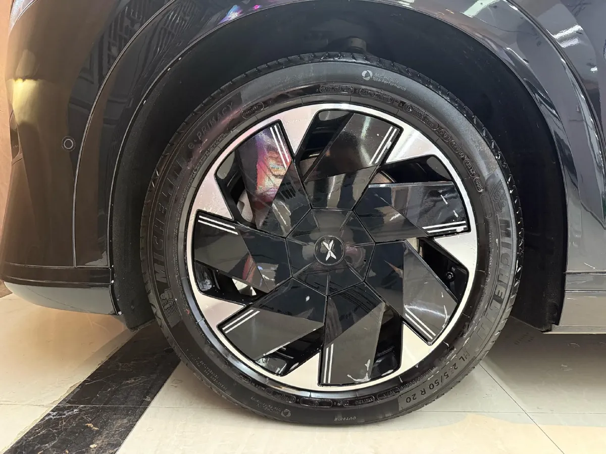 2024 Xpeng X9 BEV 101.5KWH,autocango,china used car exporter,china ev exporter,chinese used car exporter,chinese used ev exporter