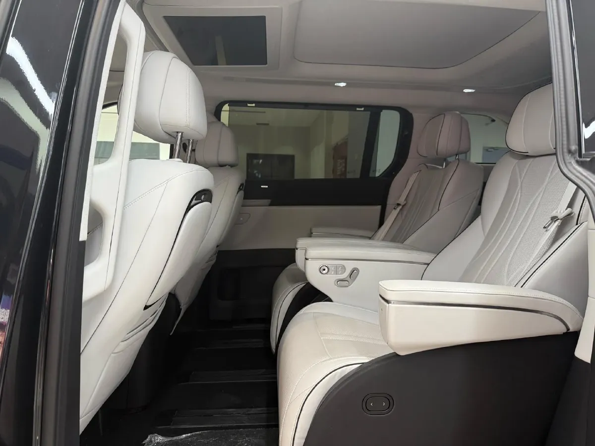 2024 Xpeng X9 BEV 101.5KWH,autocango,china used car exporter,china ev exporter,chinese used car exporter,chinese used ev exporter