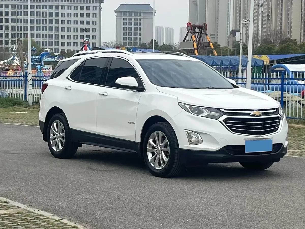 2018 Chevrolet Equinox 2.0T 260HP L4 9AT,autocango,china used car exporter,china ev exporter,chinese used car exporter,chinese used ev exporter