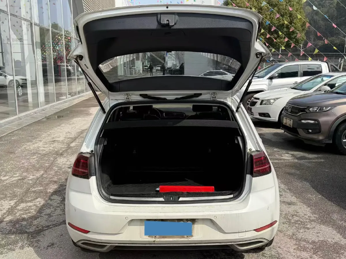 2018 Volkswagen Golf 1.4T 131HP L4 7DCT,autocango,china used car exporter,china ev exporter,chinese used car exporter,chinese used ev exporter